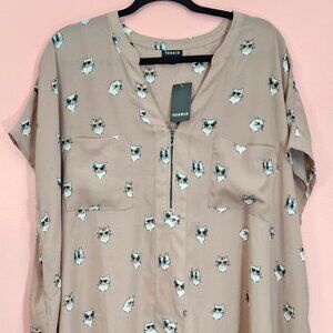 NWT Torrid Cute Cat Print Catitude Taupe Georgette Zip-Front Dolman Blouse Plus
